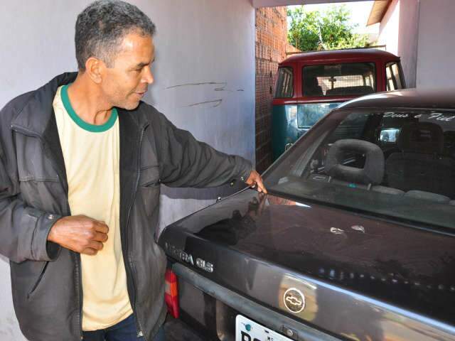  Moradores denunciam fuma&ccedil;a e barulho provocado por empresa de reciclagem