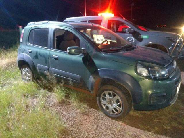 Carros roubados em Caruaru e SP s&atilde;o recuperados em MS a caminho do Paraguai