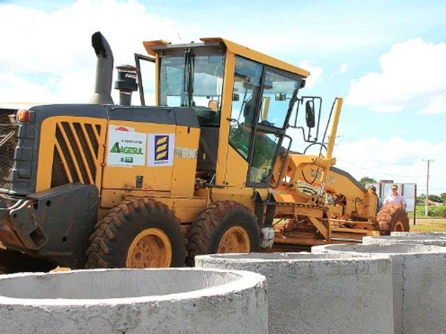 Investimento do governo em asfalto e drenagem soma R$ 26,5 milh&otilde;es