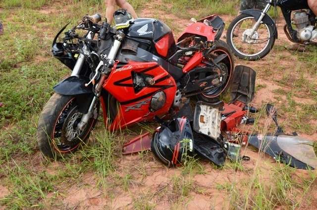 Motociclista morre ap&oacute;s queda acidental na BR-141