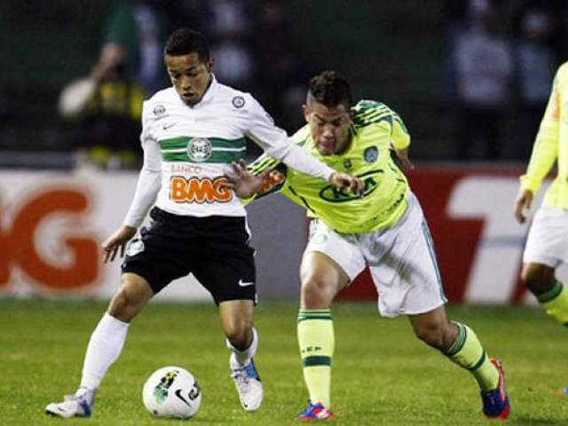  Palmeiras empata e Fluminense goleia no encerramento da 10&ordf; rodada