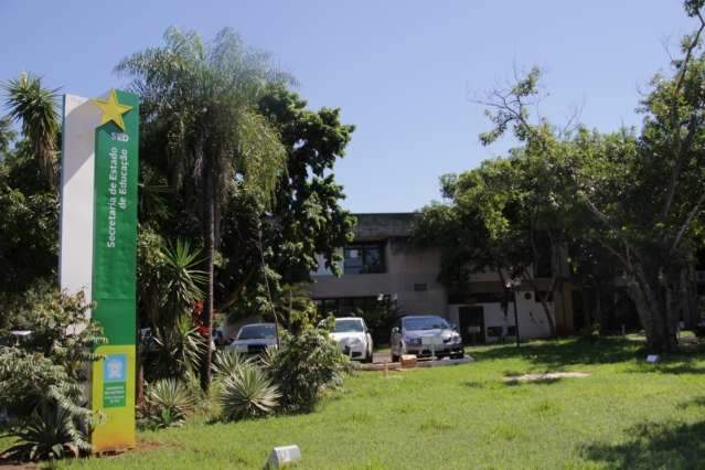Mudan&ccedil;a demite aprendizes, mas novo contrato com governo mant&eacute;m Seleta