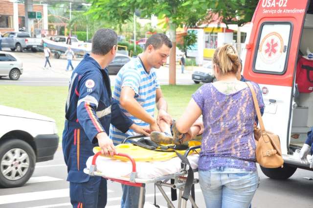 Menino de 3 anos fica ferido ao ser atropelado no centro da Capital 
