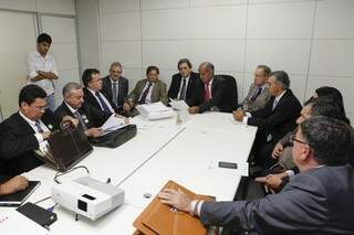 Parlamentares e prefeitos do Estado se encontraram em Brasília (Foto: Divulgação)