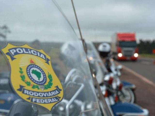 Feriado teve 4 mortes e 8 presos, um deles &quot;caindo de b&ecirc;bado&quot;