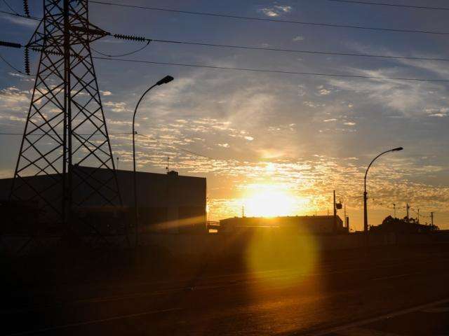 Sol briha forte neste domingo, mas deve chover no sul do Estado  