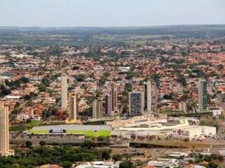 Arquiteta afirma que Campo Grande é cidade que teve expansão horizontal. (Foto: Arquivo)