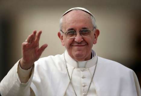 Papa Francisco diz que separação da família às vezes é "moralmente necessária"