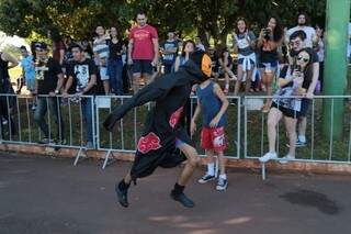Wesley correndo no estilo Naruto (Foto: Marcos Ermínio)