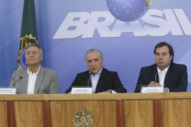 Temer anuncia acordo com Congresso para impedir anistia a caixa 2