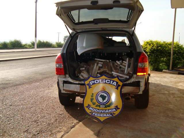  Pol&iacute;cia apreende 112 quilos de maconha escondidos em Tucson