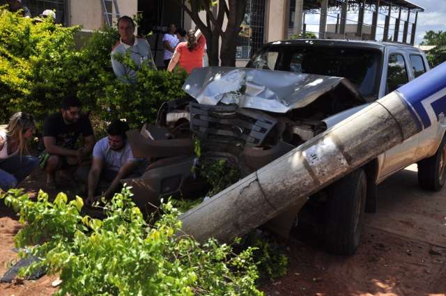 Morre mulher que foi atropelada ao sair de loja na Avenida Tr&ecirc;s Barras 