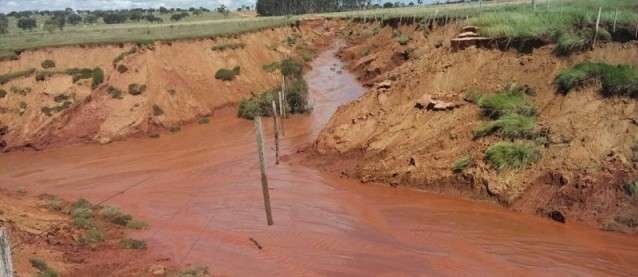 Prefeitos estimam em R$ 33 milh&otilde;es custo de reparos de estragos da chuva