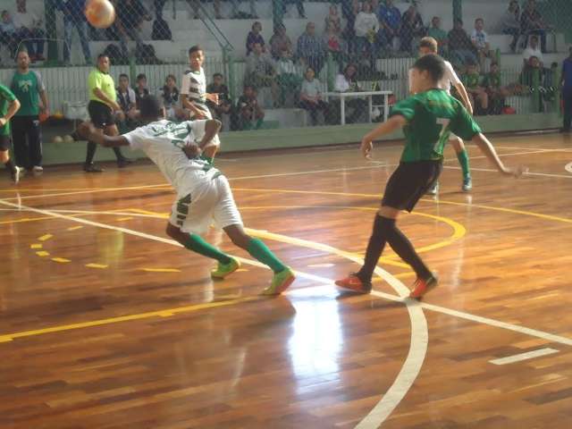 Bonito e Dourados abrem semifinal do Estadual Pelezinho de futsal neste s&aacute;bado