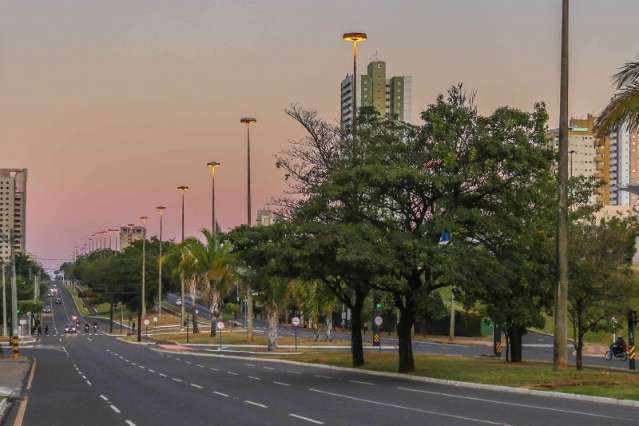 Quinta-feira ser&aacute; de temperatura baixa, mas sol predomina no Estado 