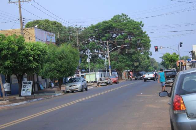 Entre vizinhos de v&iacute;tima de atentado, impera a &#039;lei do sil&ecirc;ncio&#039; 
