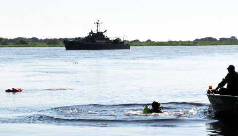 Marinha continua buscas por homem que desapareceu no rio Paraguai