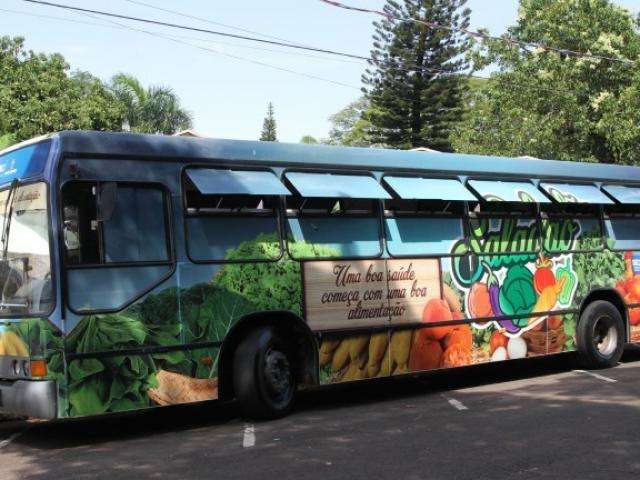 Prefeitura altera dia de atendimento do &quot;&ocirc;nibus salad&atilde;o&quot; por causa do feriado 