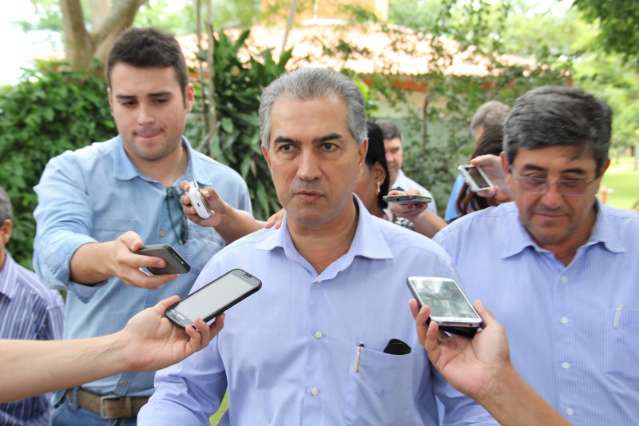 Sa&uacute;de ter&aacute; mais de 350 leitos com readequa&ccedil;&otilde;es e obras, diz Reinaldo