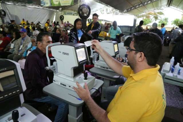 Caravana da Sa&uacute;de espera realizar 2 mil exames s&oacute; nesta ter&ccedil;a-feira 
