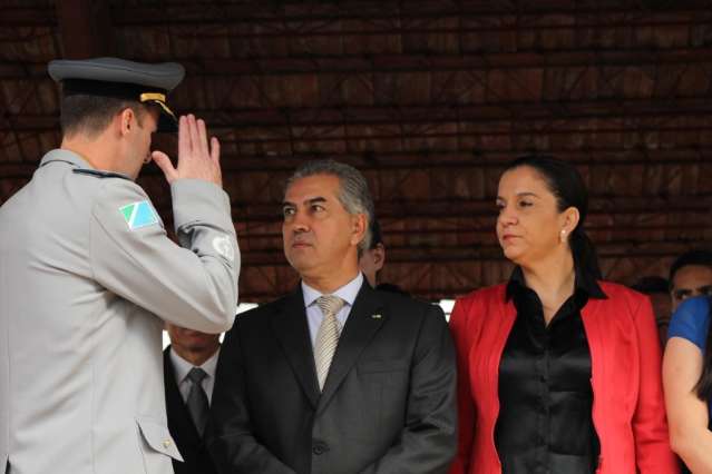 Reinaldo anuncia aquisi&ccedil;&atilde;o de viaturas e novas unidades no interior 