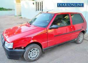 Carro com vest&iacute;gios de sangue pode ajudar a desvendar assassinato