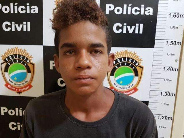 Jovem agride idosa de 80 anos a pauladas para roubar resid&ecirc;ncia