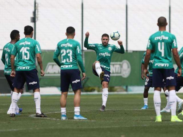 Fla tem cl&aacute;ssico com Flu no Maracan&atilde;; Palmeiras visita o Athletico-PR