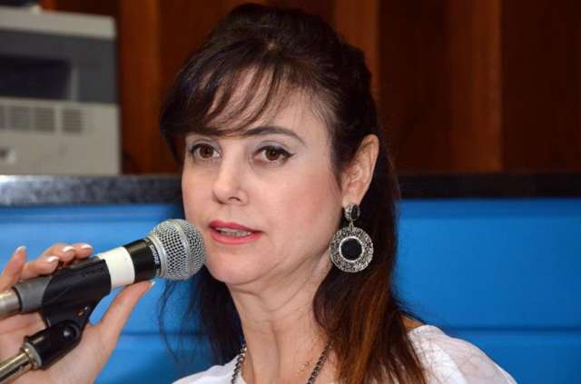 Projeto prev&ecirc; multa a local que constranger ou proibir amamenta&ccedil;&atilde;o