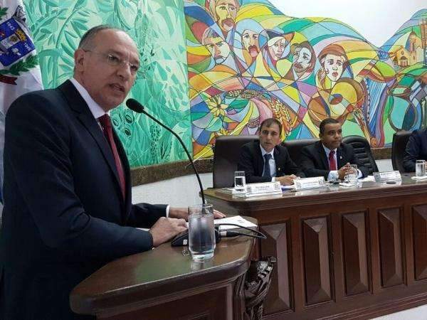 Ponta Por&atilde; precisar&aacute; de um ano para voltar &agrave; normalidade, diz prefeito