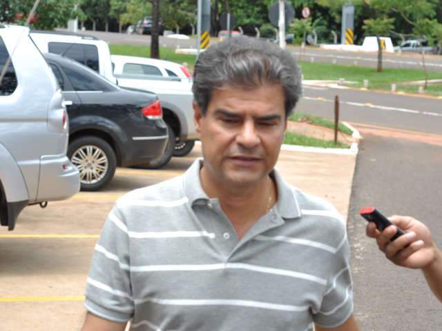  Puccinelli se re&uacute;ne com Trad e anuncia ajuda para recuperar estragos
