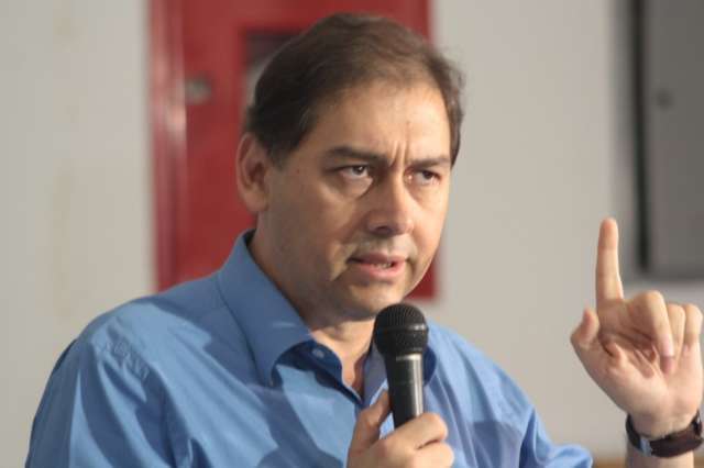 Prefeito afirma que redu&ccedil;&atilde;o tarif&aacute;ria nada tem a ver com onda de manifesta&ccedil;&otilde;es