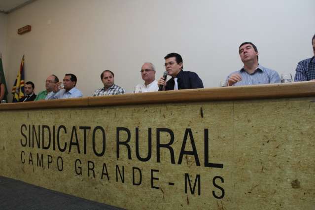 Pecu&aacute;ria de MS aposta at&eacute; em aplicativo para controlar rebanho