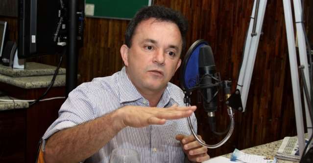 Procurador pede ao STF que deputado Vander Loubet perca mandato