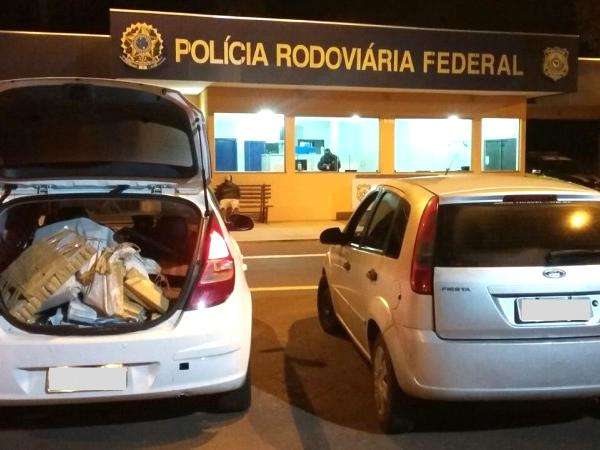 Cinco pessoas s&atilde;o presas pela PRF por tr&aacute;fico de drogas na BR-262 