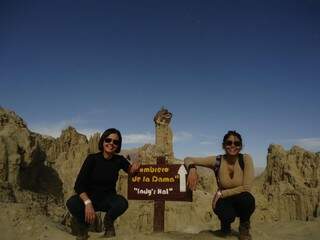 No &quot;Vale de la Luna&quot;, na Bolívia, local que presenteia turistas com uma série de formações rochosas peculiares. (Fotos: Arquivo Pessoal)