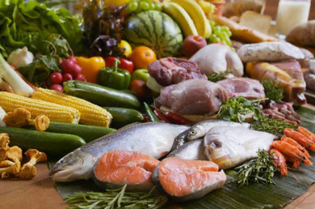  Carnes e frutas ficam mais caras e pressionam a infla&ccedil;&atilde;o, indica FGV