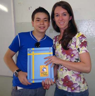 Estudante da Capital supera 2 mil alunos de v&aacute;rios estados e vence pr&ecirc;mio
