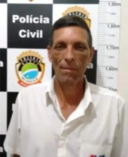 Gilmar estava de posse de uma CNH falsificada e foi preso em flagrante. (Foto: Divulgação/PCMS)