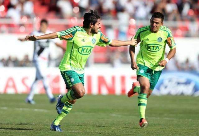 Palmeiras e Corinthians vencem e garantem classifica&ccedil;&atilde;o na 2&ordf; fase