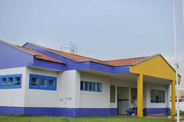 Ladr&otilde;es invadem creche e furtam at&eacute; comida que seria merenda de crian&ccedil;as