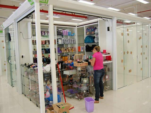  Ambiente fresquinho e pre&ccedil;o conquistam clientes na inaugura&ccedil;&atilde;o do 26 de Agosto