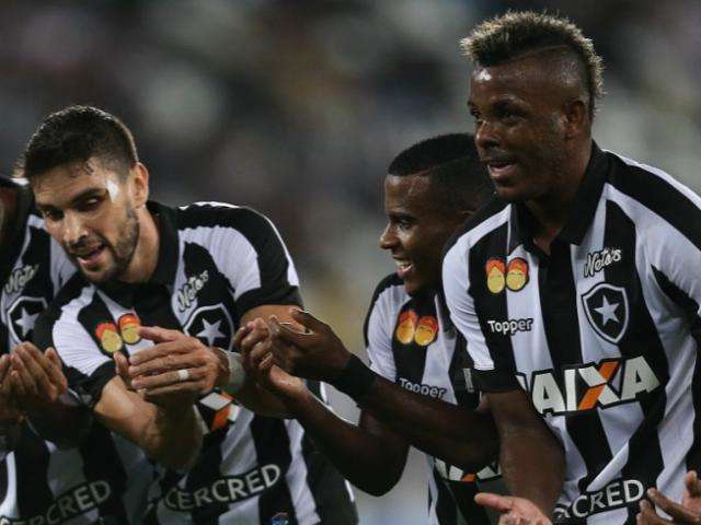 Pimp&atilde;o marca no &acirc;ngulo e garante o 1 a 0 sobre o Bangu na Ta&ccedil;a Rio 