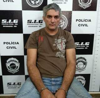 Comerciante douradense preso hoje em operação contra pedofilia (Foto: Divulgação)