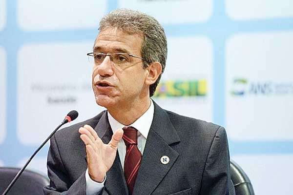 Planalto confirma saída de Arthur Chioro da Saúde  e abre espaço para o PMDB