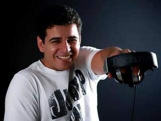 DJ da Capital, Daniel Junior Teixeira da Silva, 32 anos, o Dan Junior, preso por tráfico de drogas. (Foto: Reprodução/ Facebook)