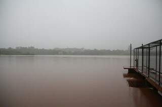 Nível do Lago do Amor está no limite e se chover mais pode haver transbordamento (Foto: Marcos Ermínio)