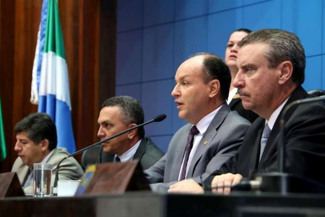 Deputados aprovam projeto que libera recursos para pagar precat&oacute;rios