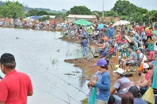 Competição de pesca lotou parque ambiental. (Foto: A. Frota)