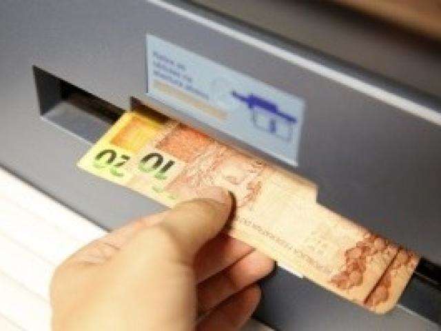 Com reajuste de R$ 41,00, sal&aacute;rio m&iacute;nimo ser&aacute; de R$ 1.039 em 2020